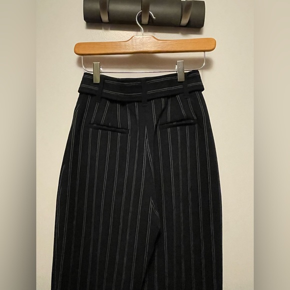 Wilfred Tie-Front Pant in dark navy (almost black) with pinstripes - Picture 5 of 6
